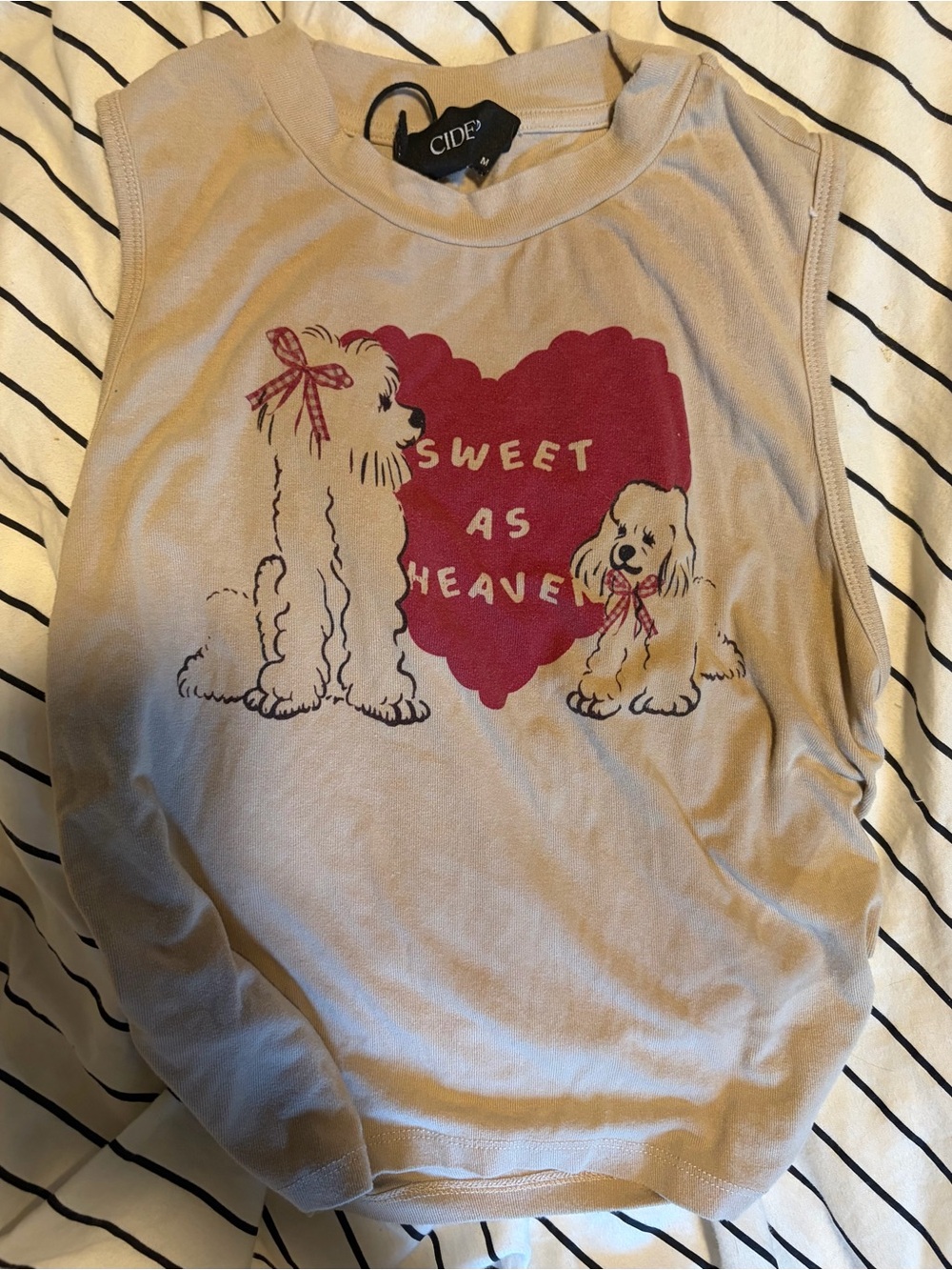 Cider Beige Dog Sleeveless cropped Tee with Red Heart Graphic